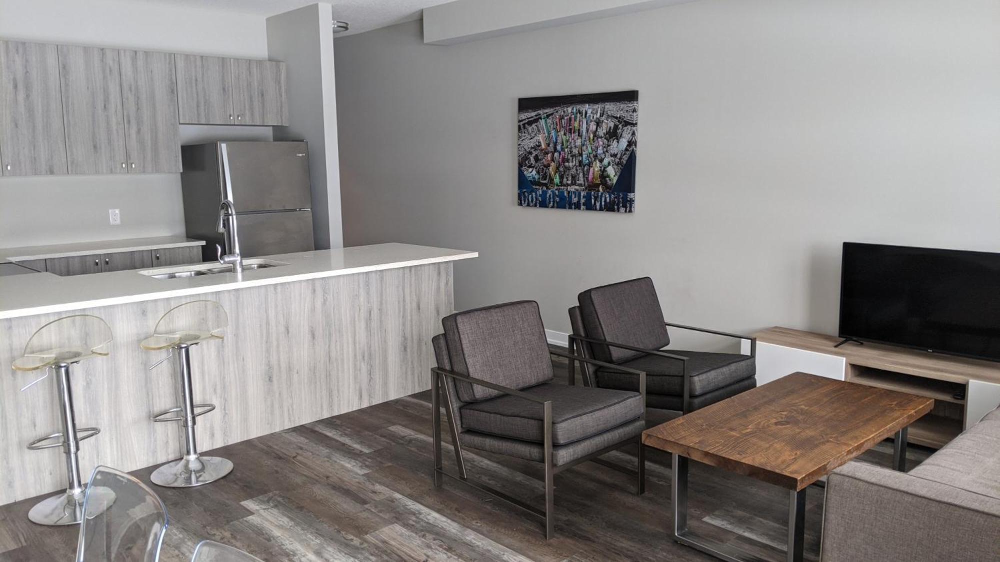 Boardwalk Homes - Executive Townhomes 키치너 외부 사진